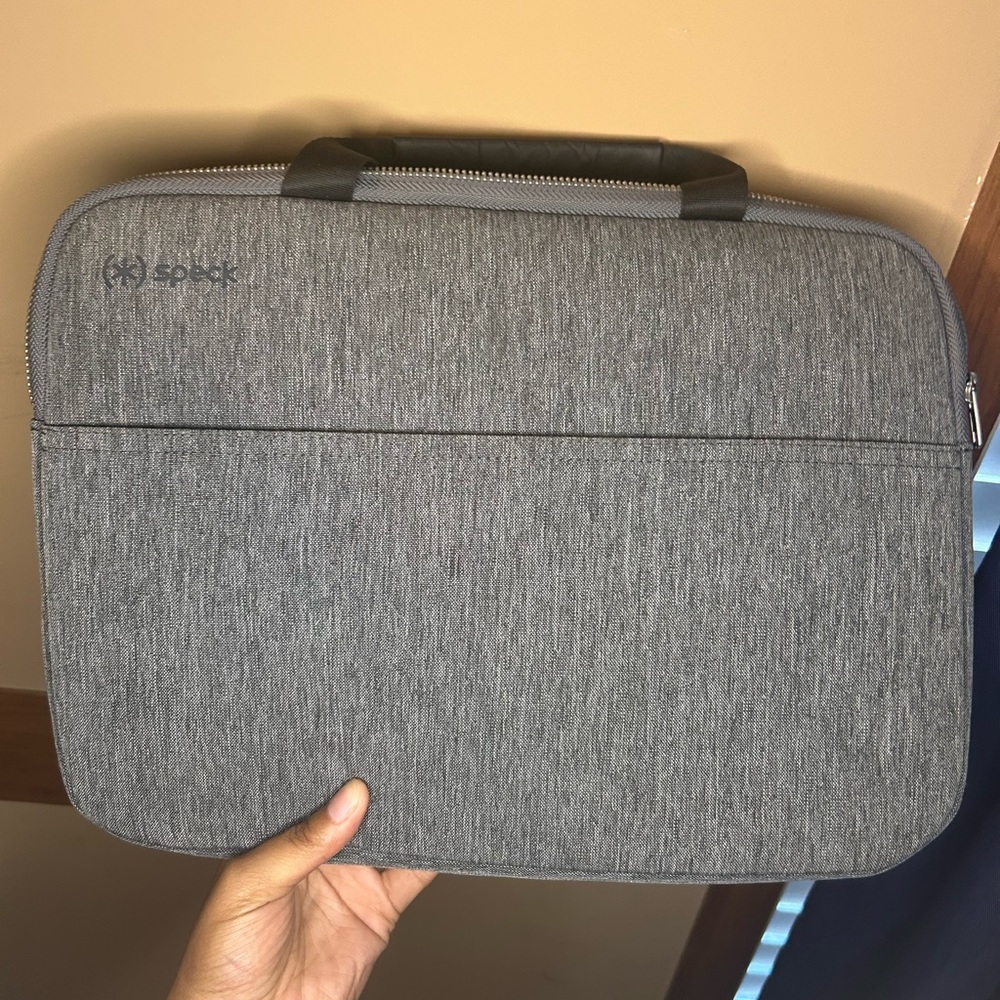 Laptop bag